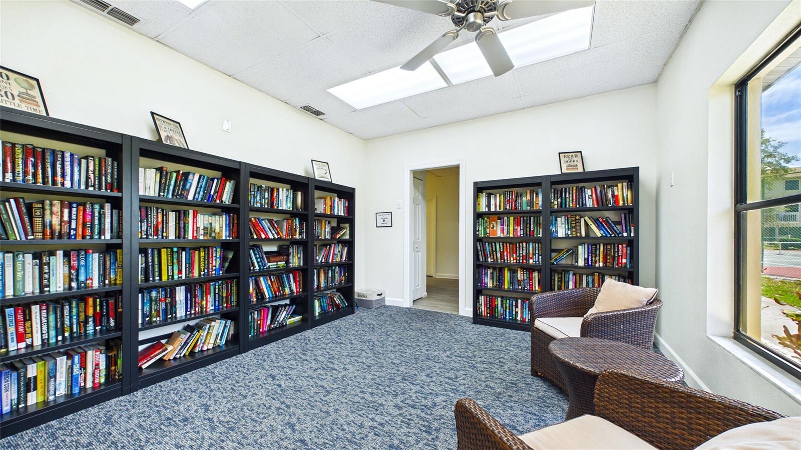 Listing photo id 30 for 5775 Park Street N 410