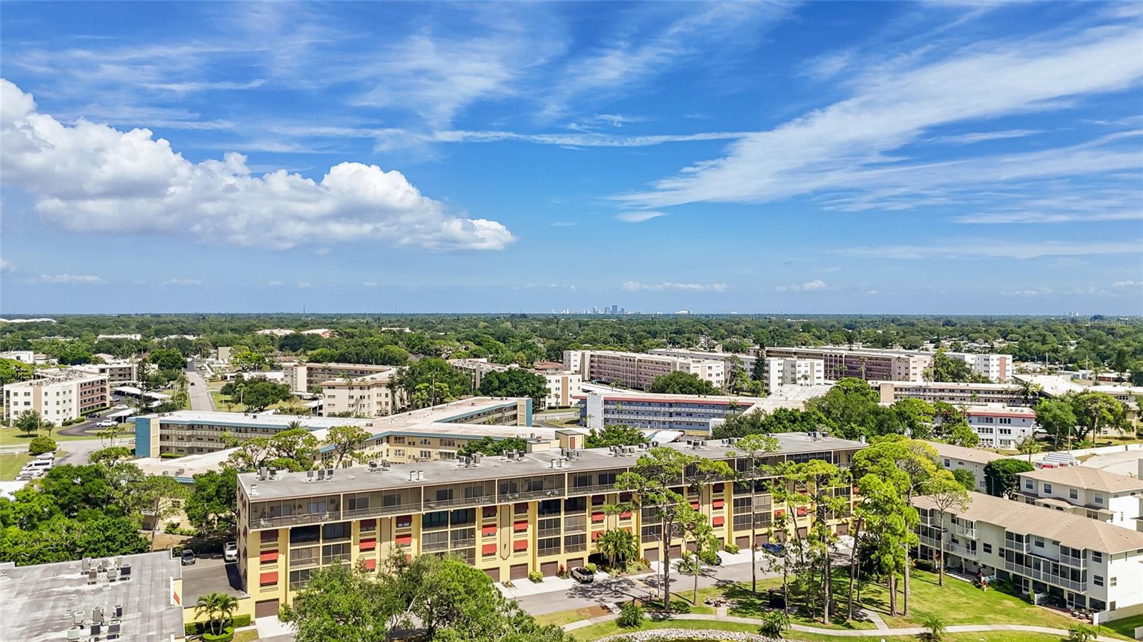 Listing photo id 42 for 5775 Park Street N 410