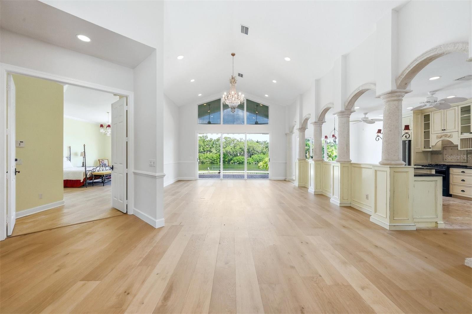 Image 5 of 32 For 3344 Sabal Cove Lane