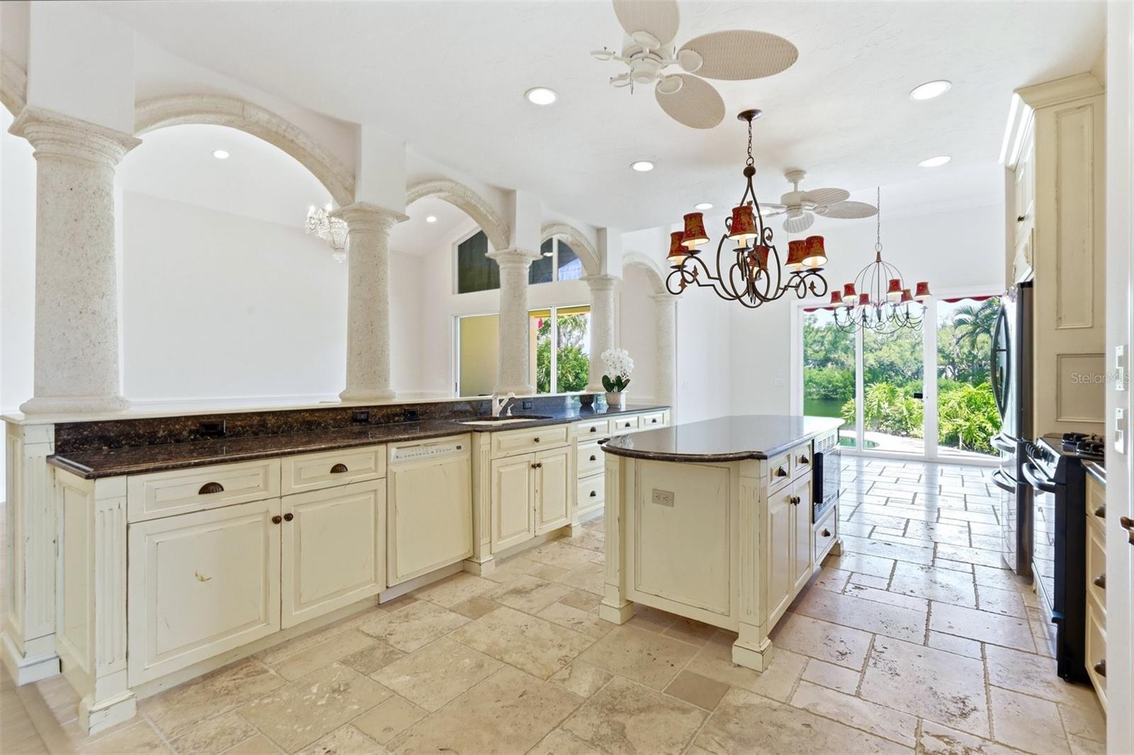 Image 9 of 32 For 3344 Sabal Cove Lane