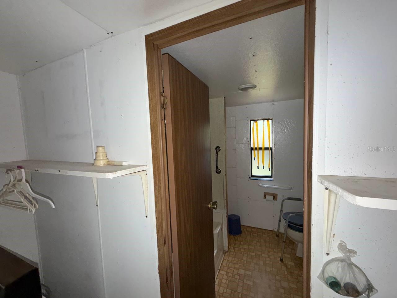 Image 11 of 23 For 5252 163rd Avenue