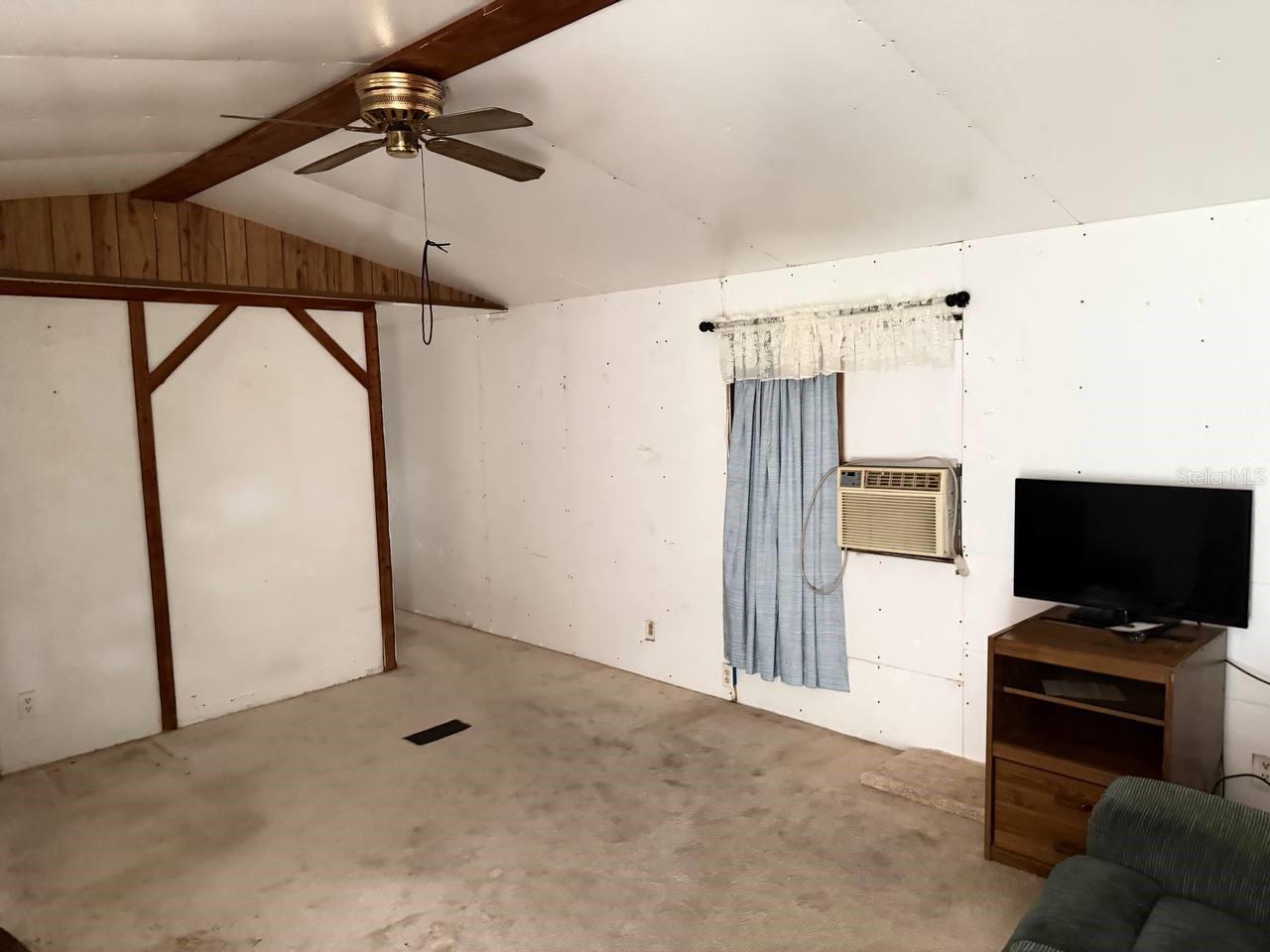 Image 5 of 23 For 5252 163rd Avenue