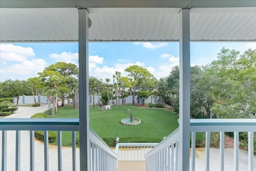 Image 20 of 23 For 2424 Bay Drive