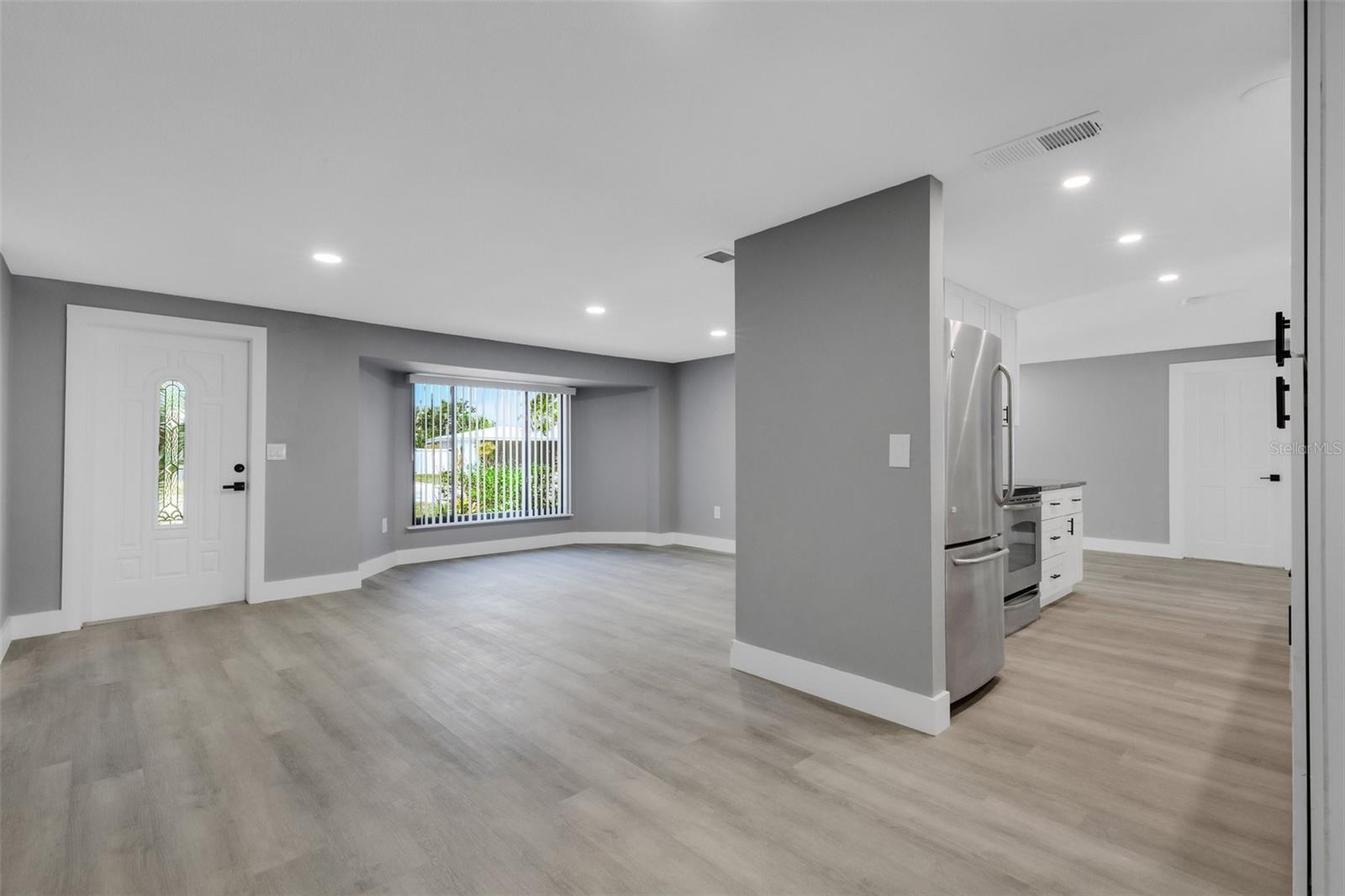 Image 20 of 70 For 4645 Hunter Ridge Drive