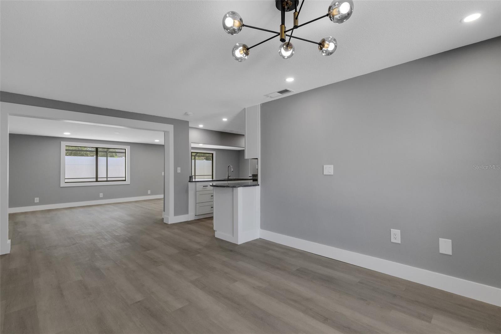 Image 31 of 70 For 4645 Hunter Ridge Drive