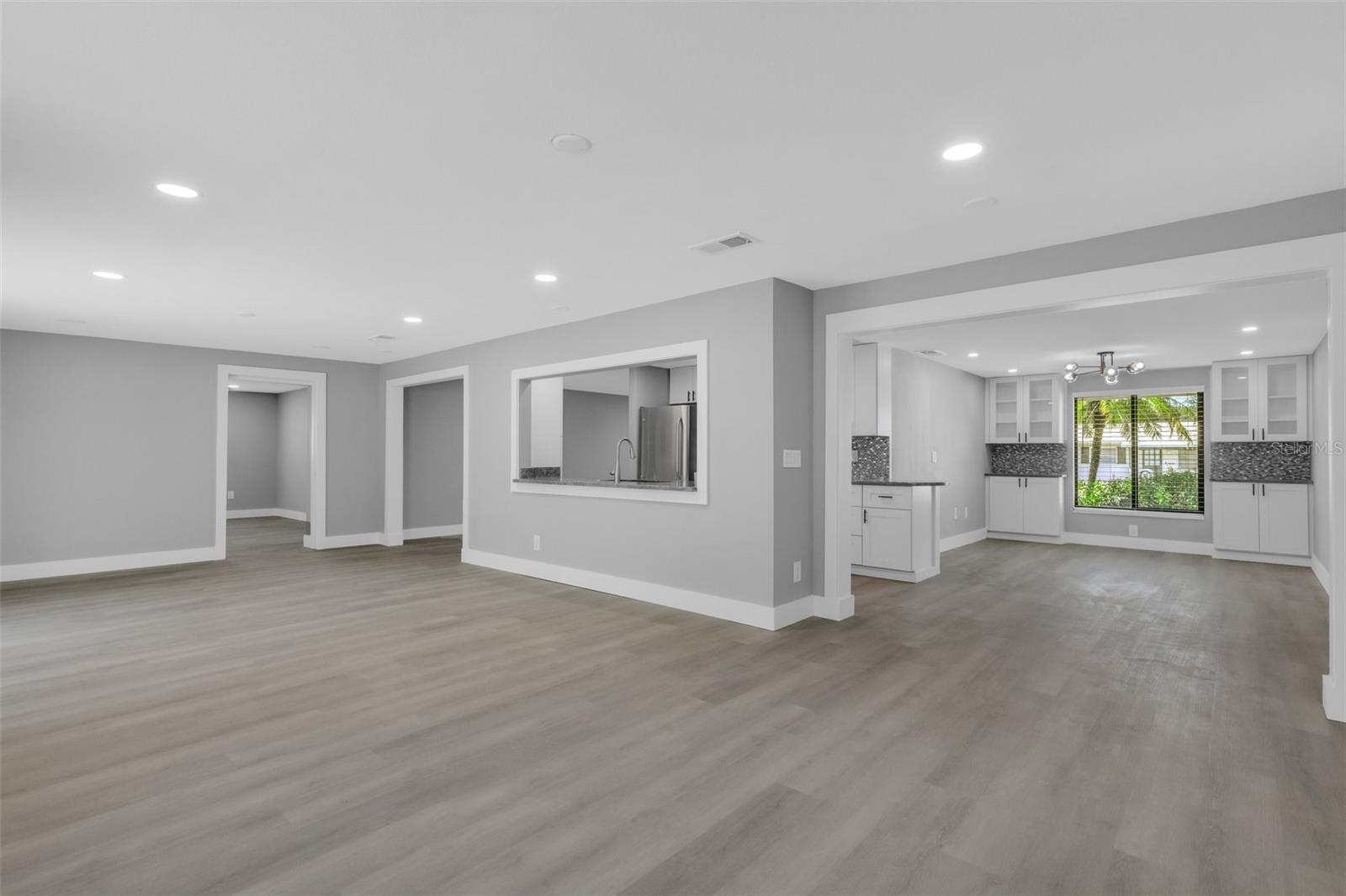 Image 34 of 70 For 4645 Hunter Ridge Drive