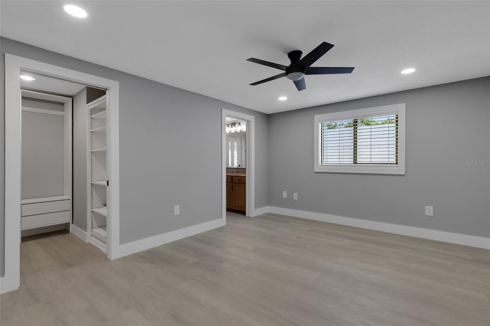 Image 40 of 70 For 4645 Hunter Ridge Drive