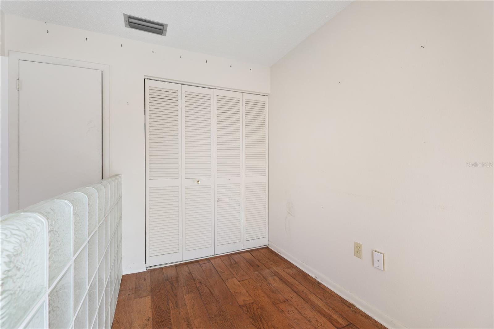 Image 6 of 31 For 3403 41st Street W 19