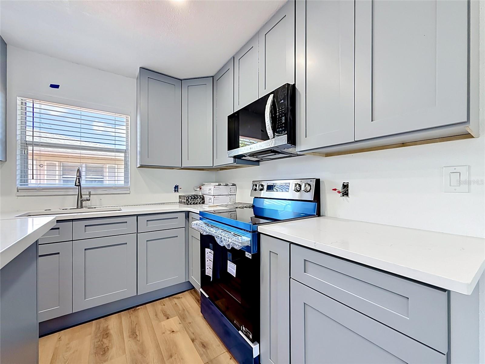 Image 13 of 41 For 2188 Corinne Court S A