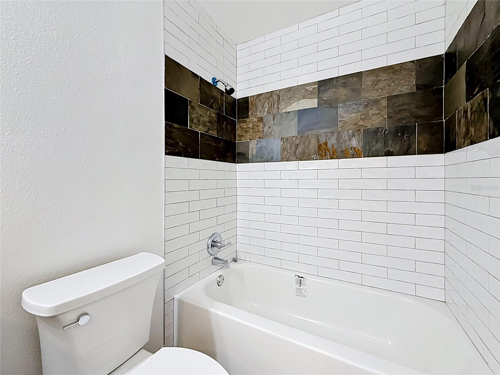 Image 17 of 41 For 2188 Corinne Court S A