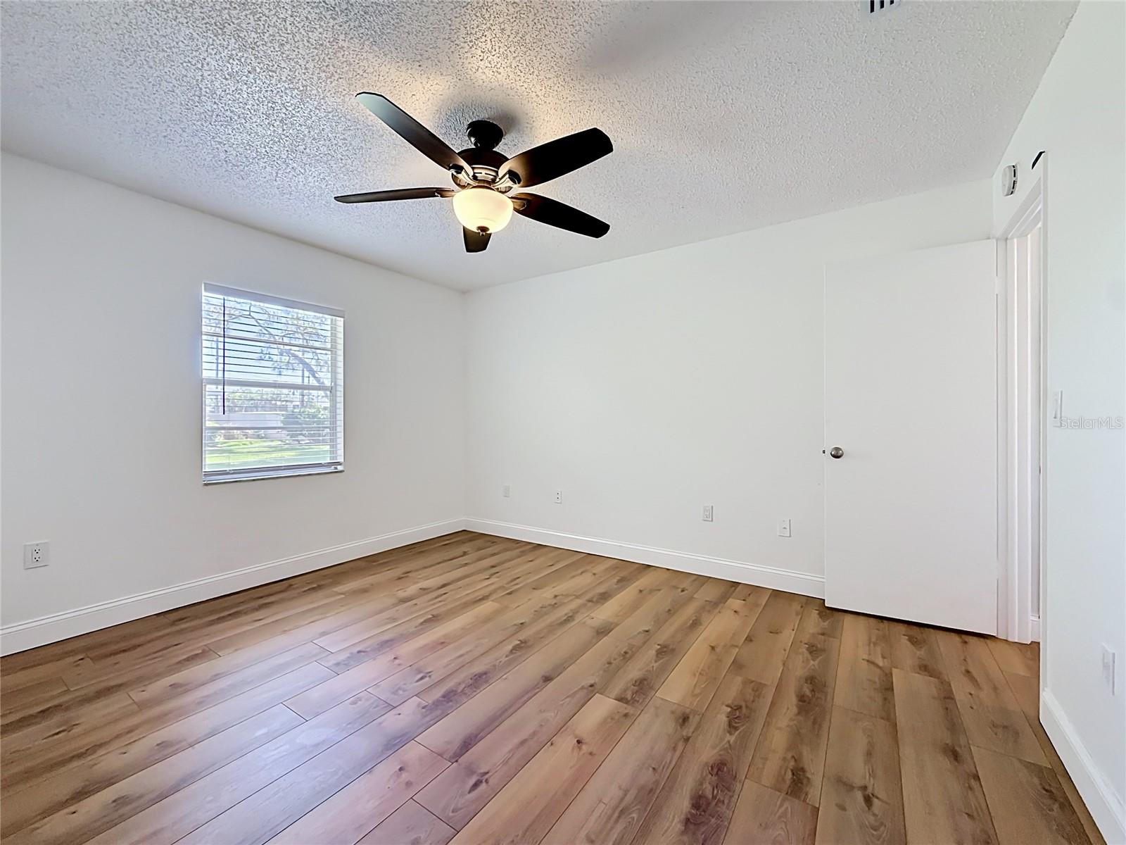 Image 29 of 41 For 2188 Corinne Court S A