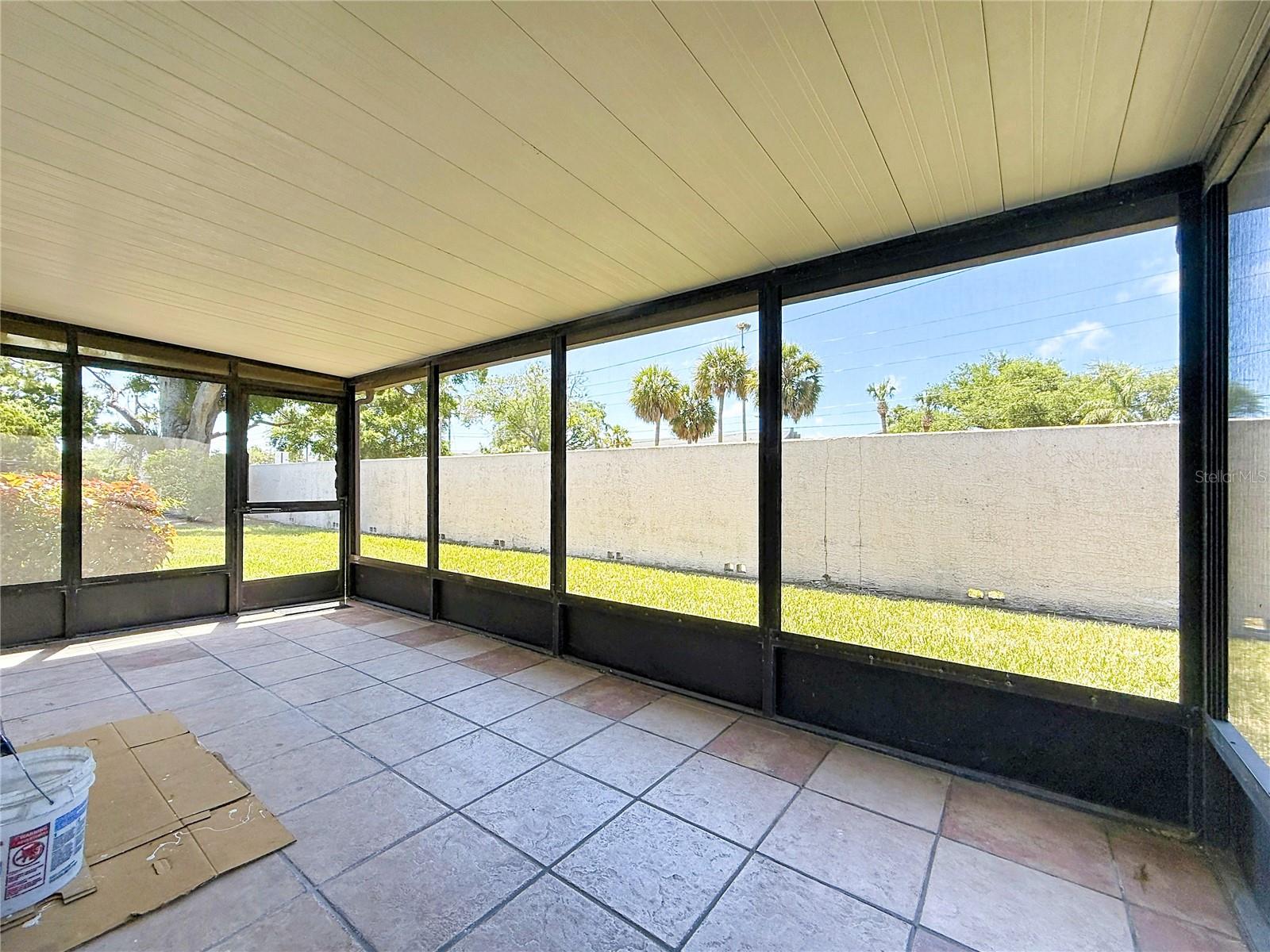 Image 33 of 41 For 2188 Corinne Court S A