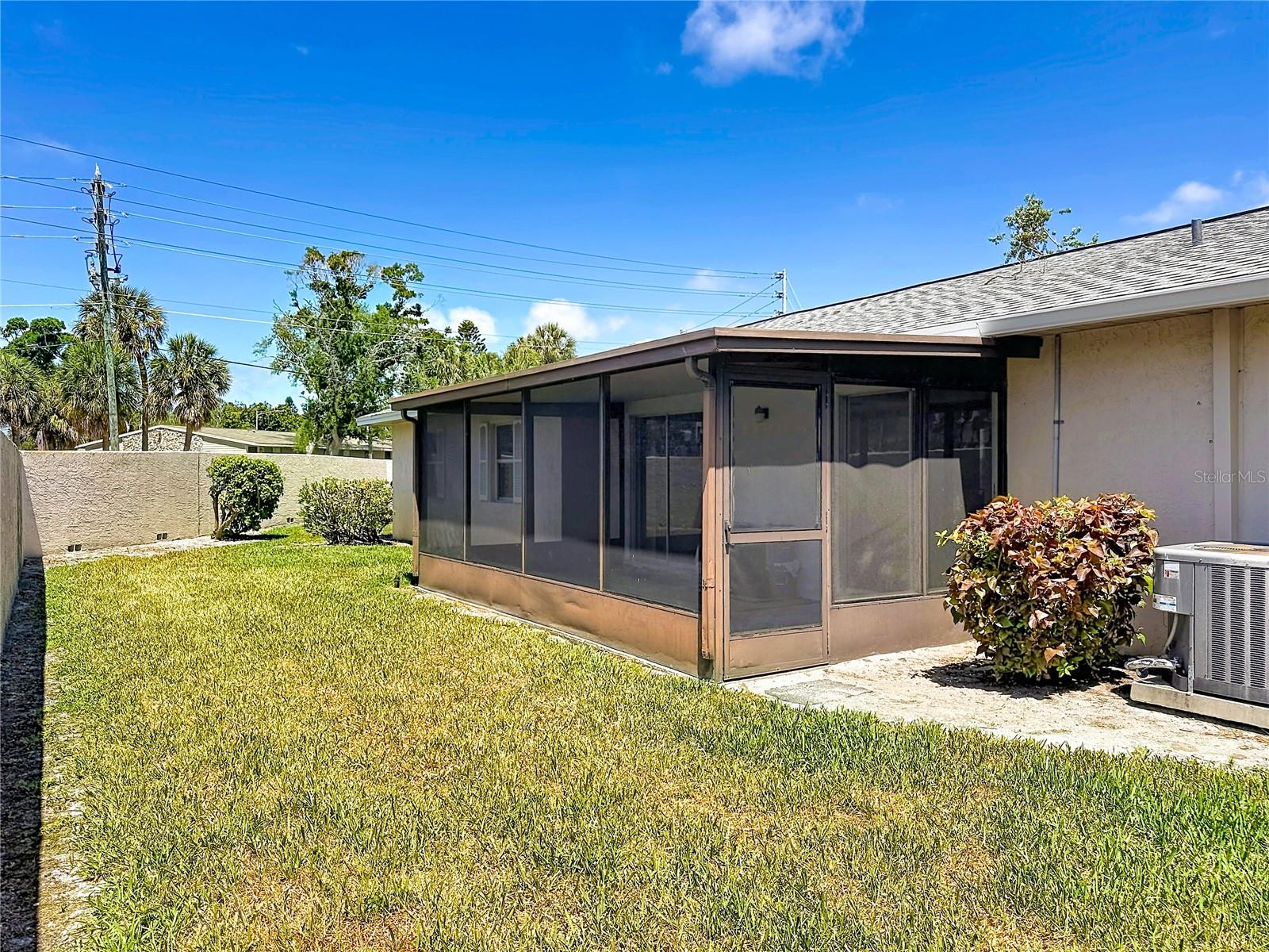 Image 35 of 41 For 2188 Corinne Court S A
