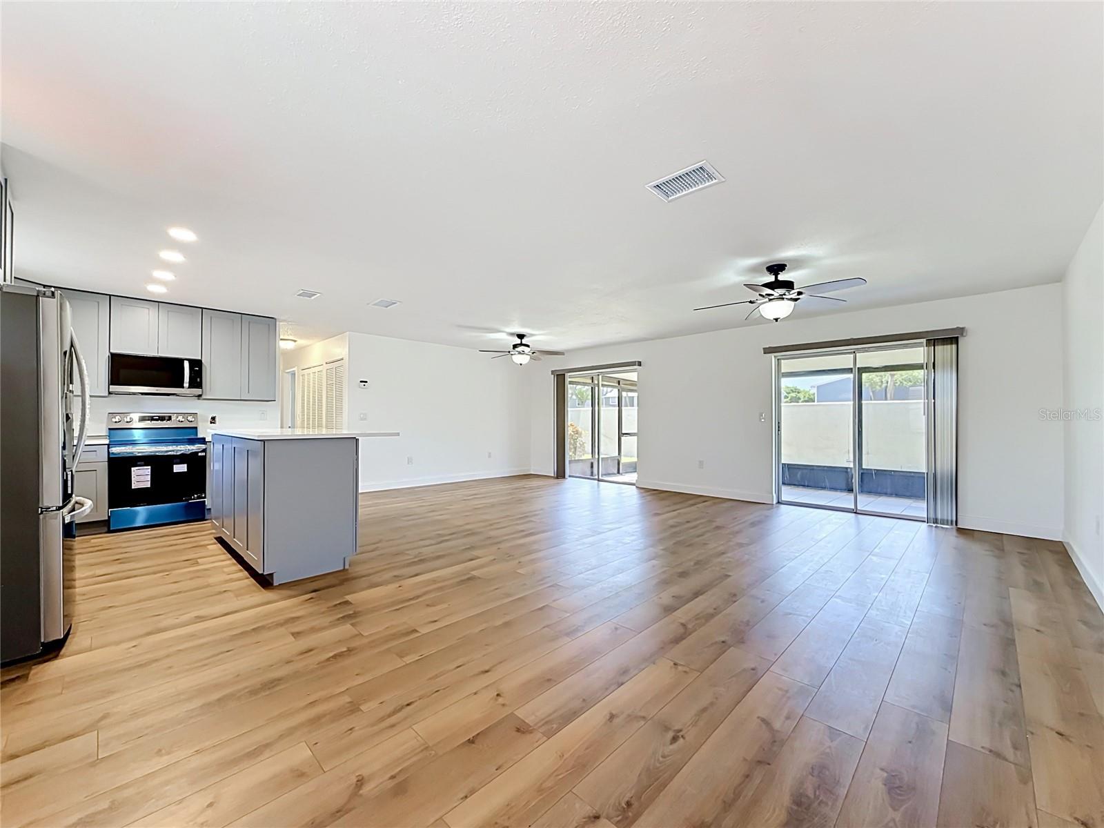 Image 4 of 41 For 2188 Corinne Court S A
