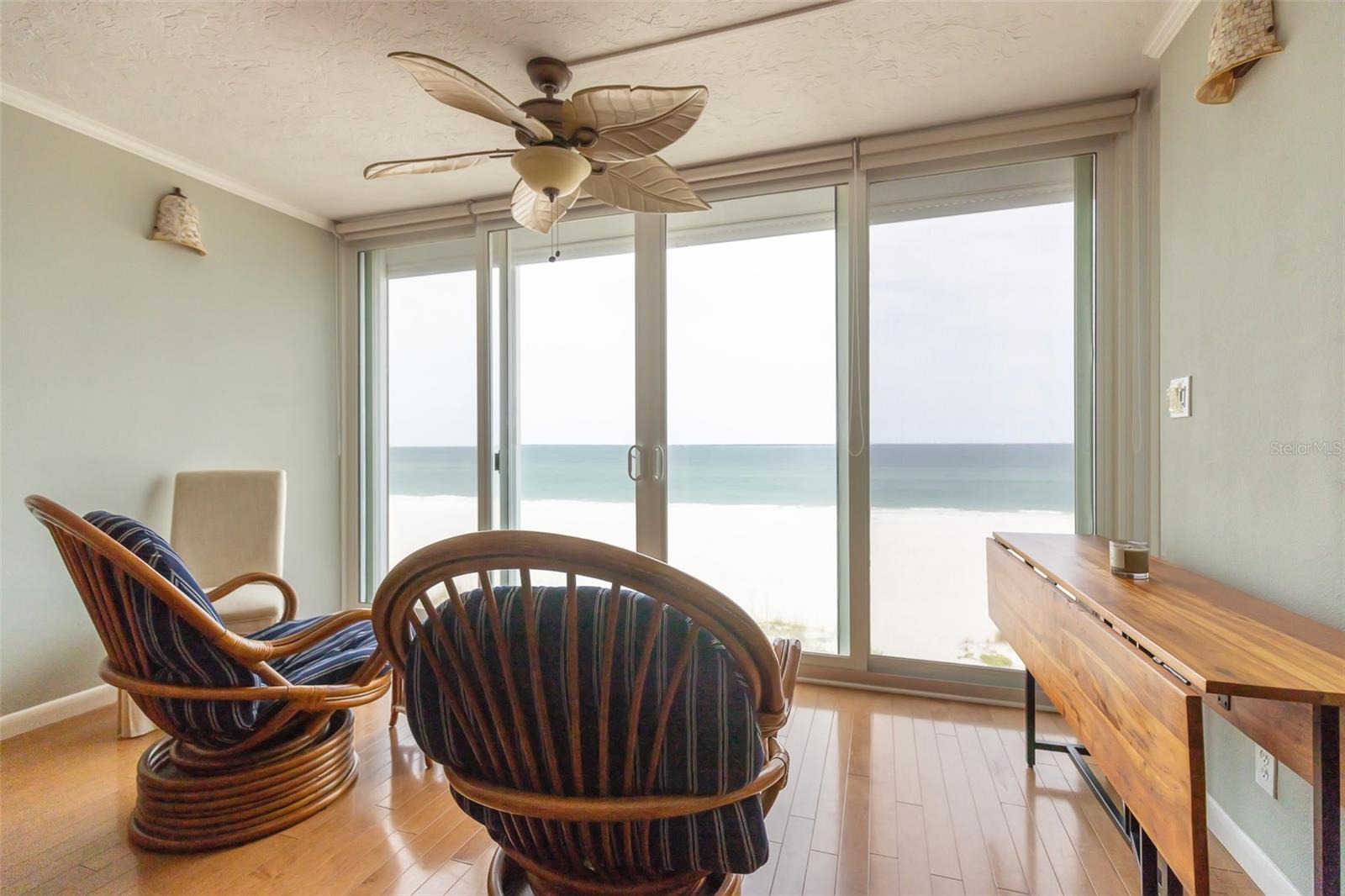 Image 15 of 25 For 5300 Gulf Drive 204