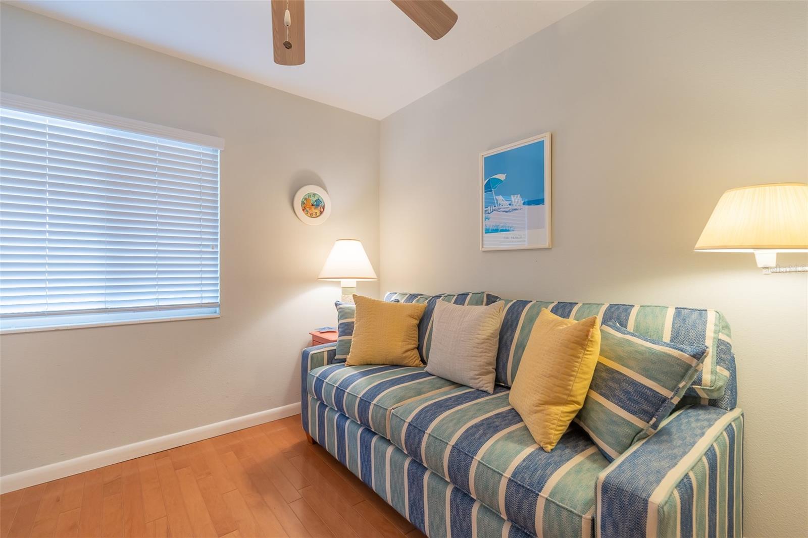 Image 21 of 25 For 5300 Gulf Drive 204