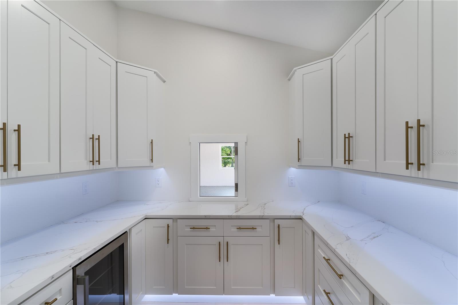 Image 12 of 55 For 6188 Rosewood Drive