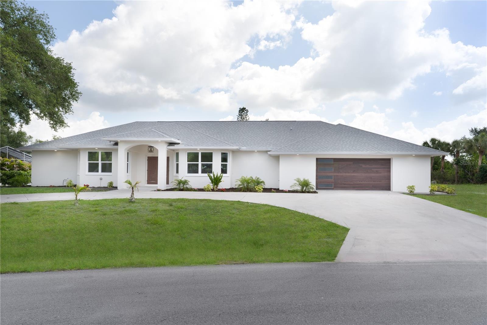 Image 2 of 55 For 6188 Rosewood Drive