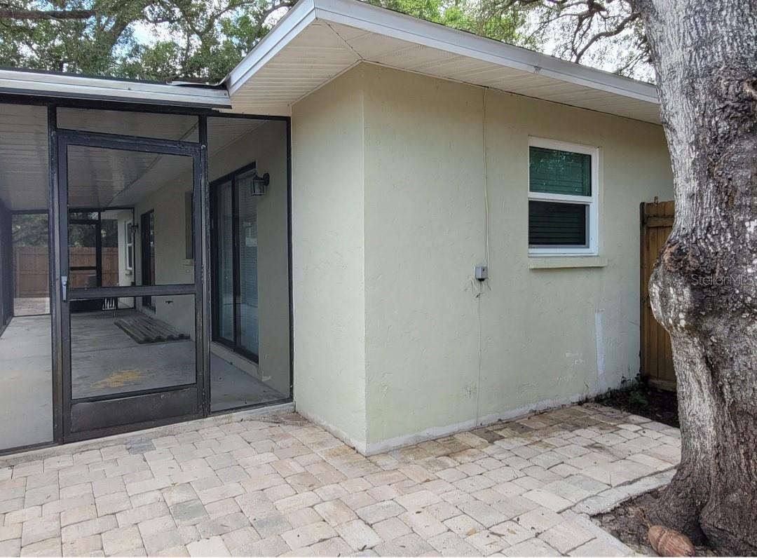 Image 6 of 21 For 4779 Garcia Avenue