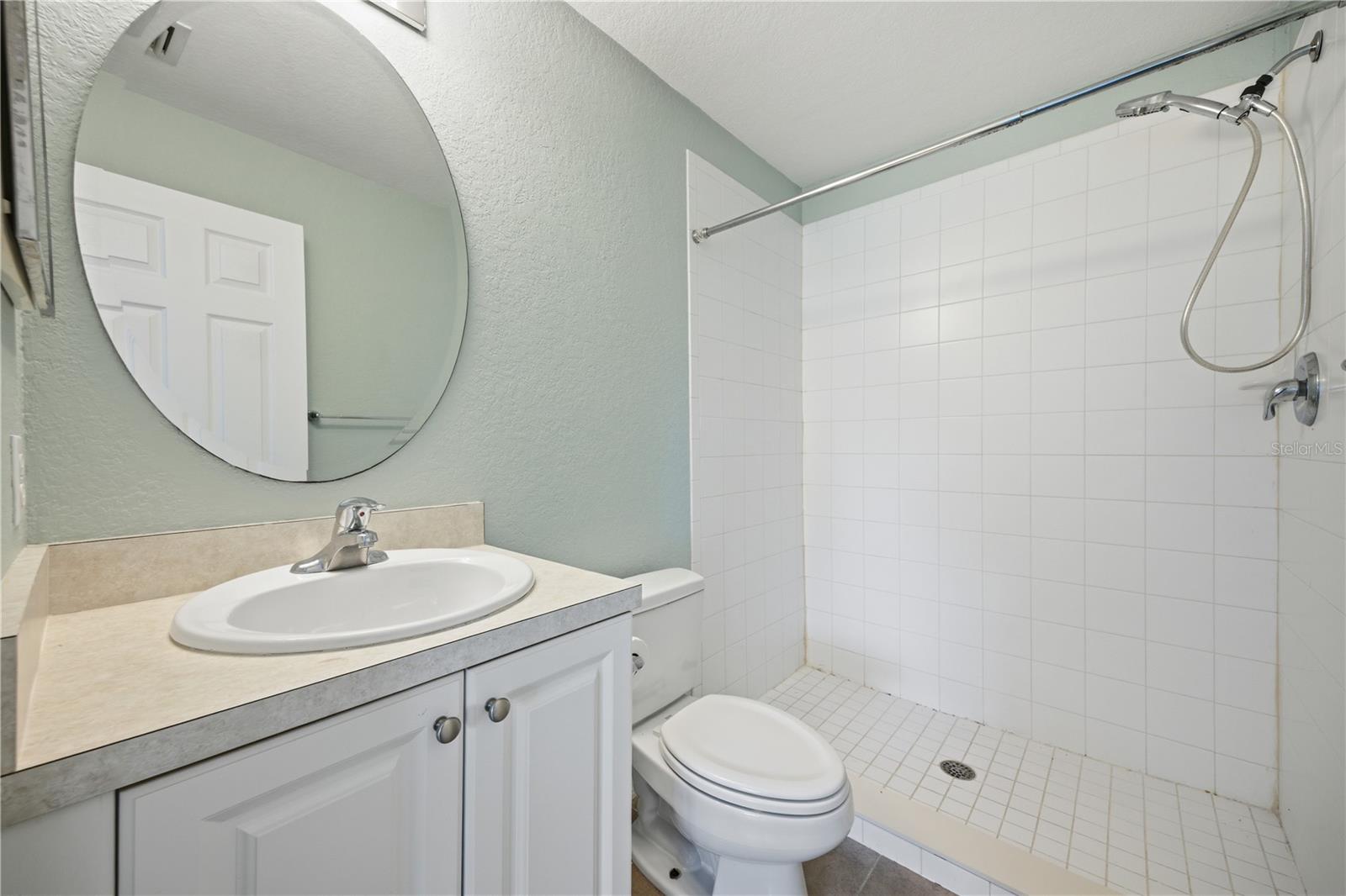 Image 35 of 70 For 4620 1st Avenue E 4620