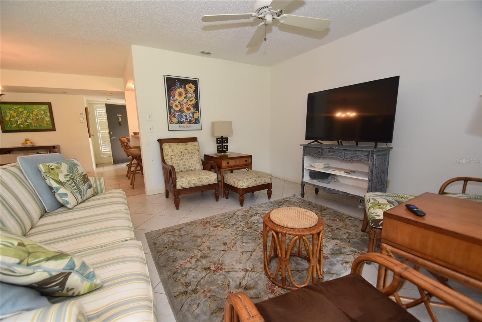Image 6 of 38 For 1703 Pelican Cove Road 356