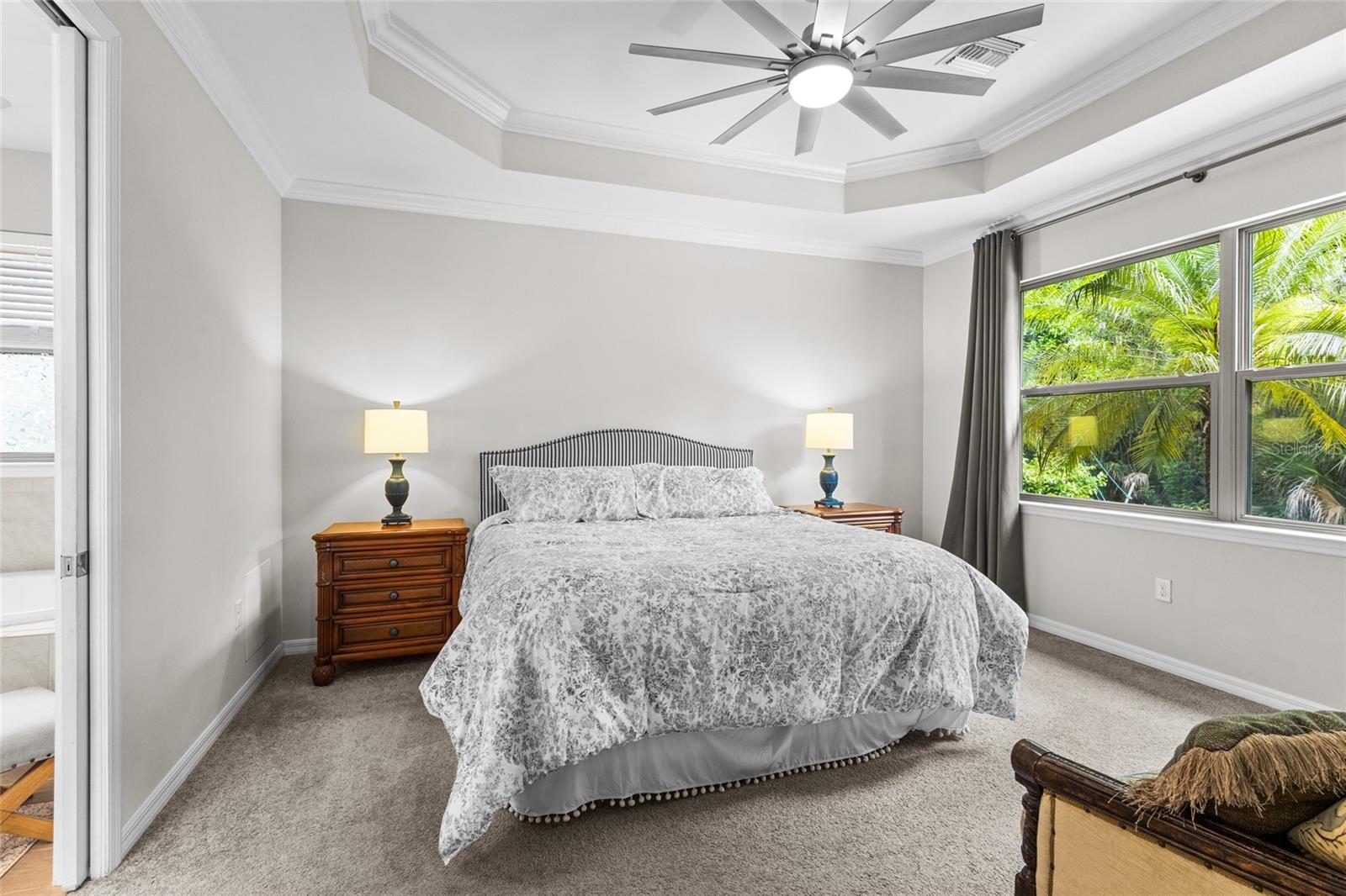 Image 20 of 63 For 352 Toscavilla Boulevard