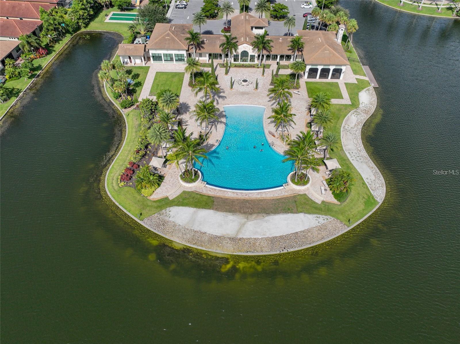 Image 59 of 63 For 352 Toscavilla Boulevard