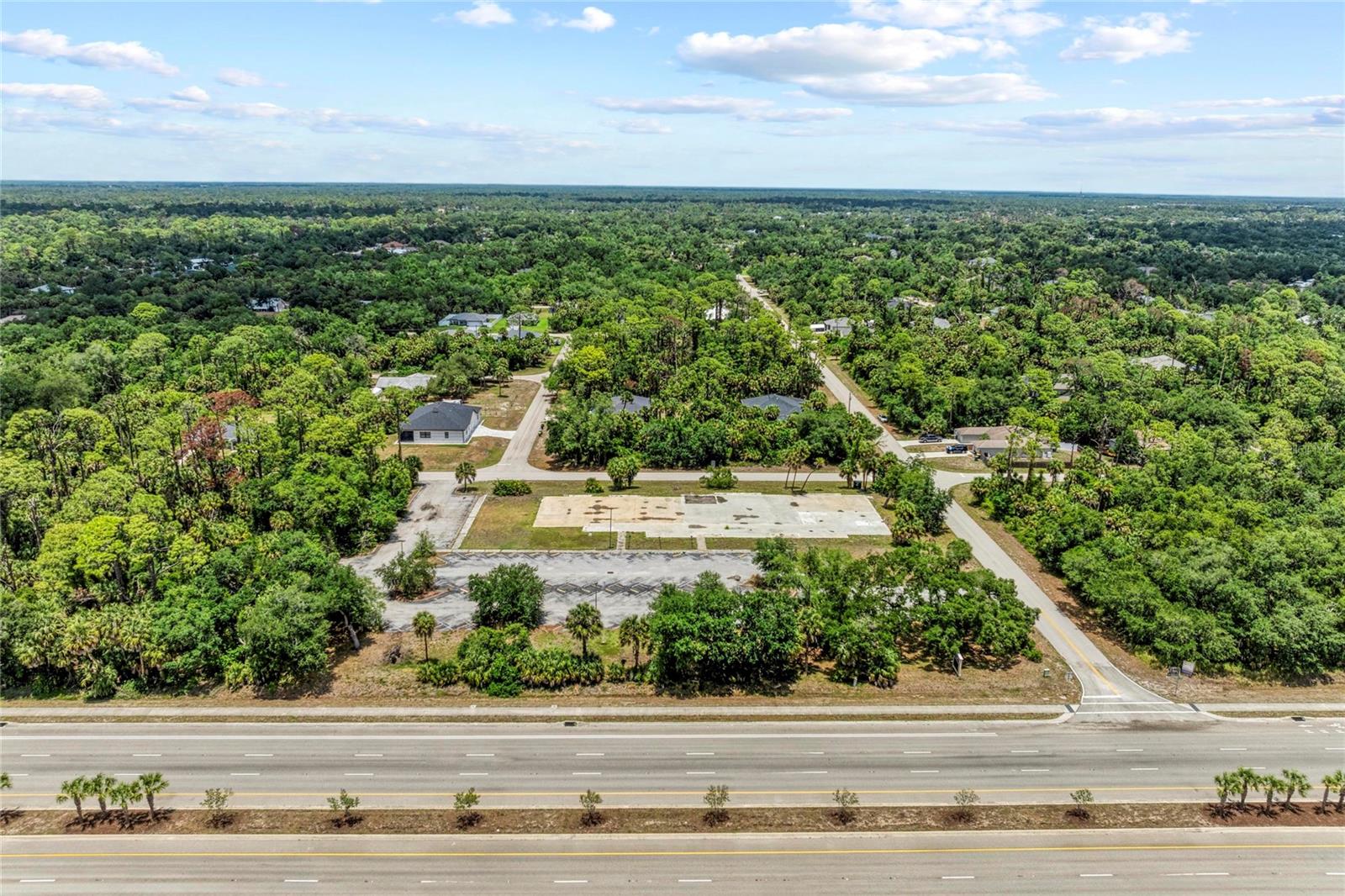 Image 15 of 21 For 640 Tamiami Trail