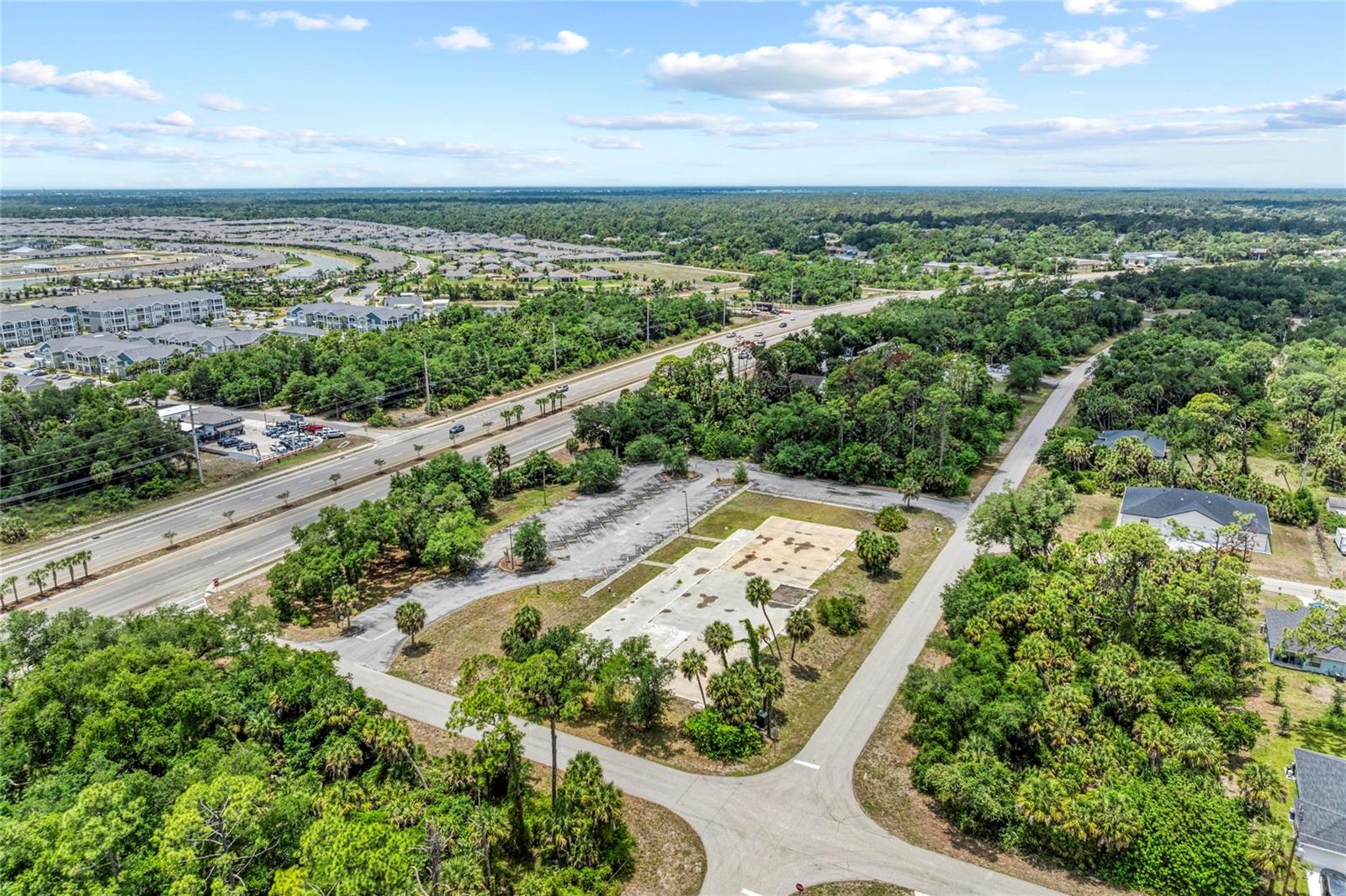 Image 5 of 21 For 640 Tamiami Trail