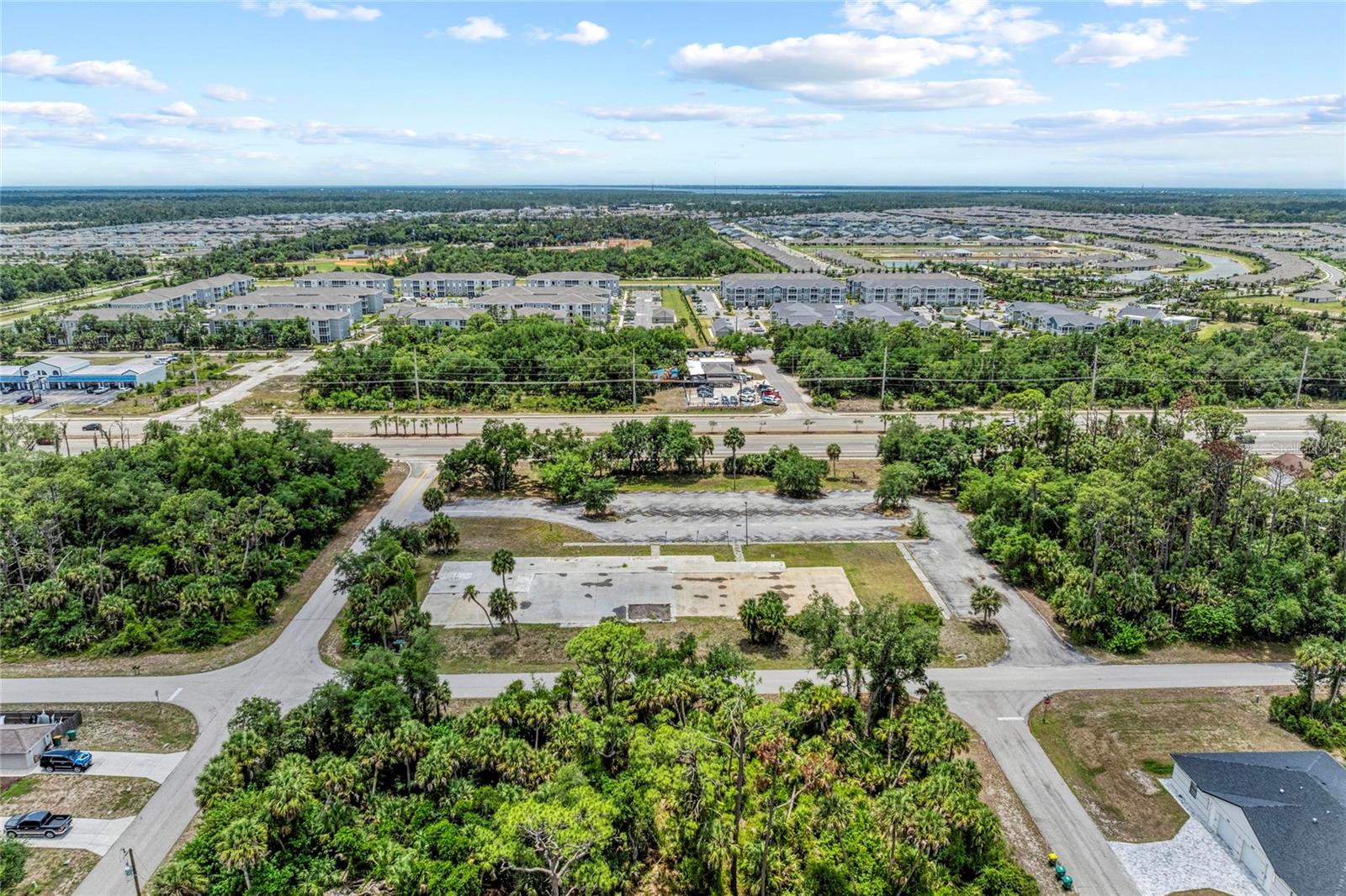 Image 8 of 21 For 640 Tamiami Trail