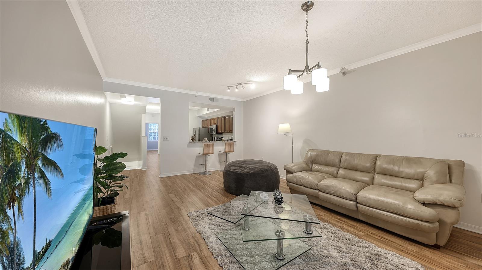 Image 11 of 74 For 5001 Baraldi Circle 22-202
