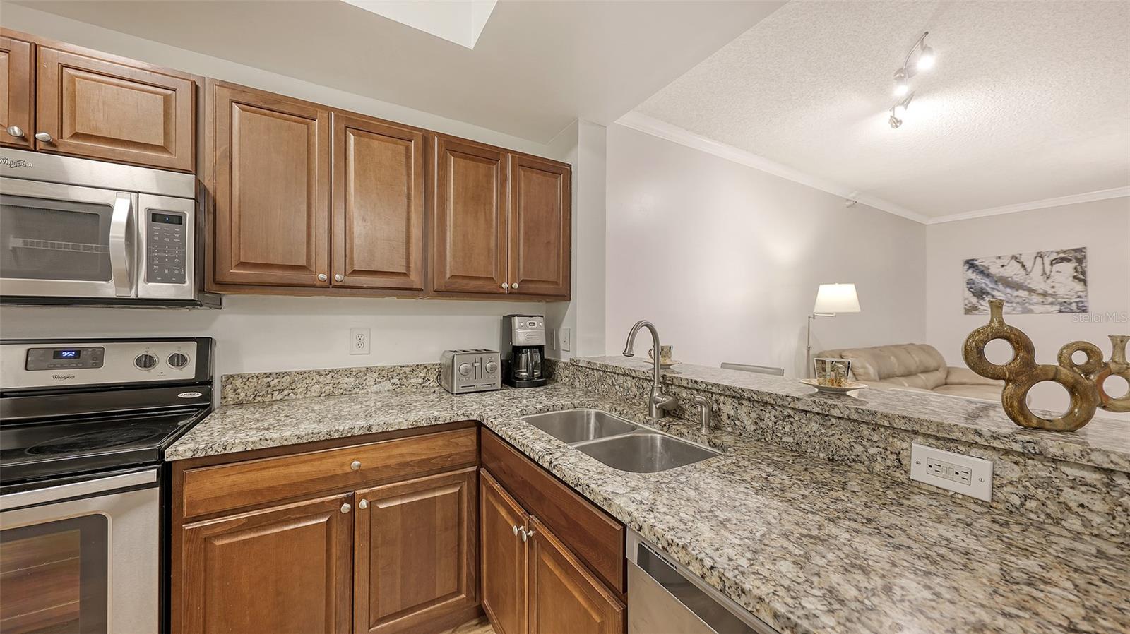 Image 14 of 74 For 5001 Baraldi Circle 22-202