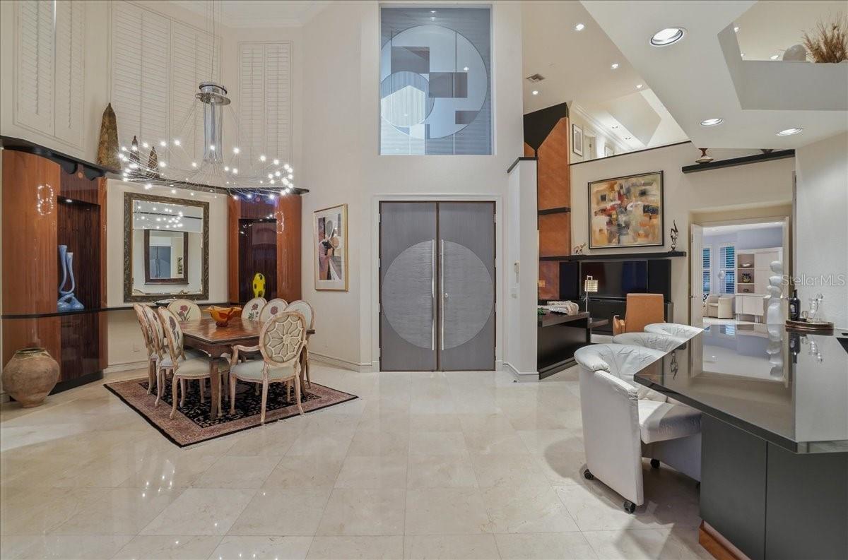 Image 18 of 38 For 3620 Fair Oaks Place