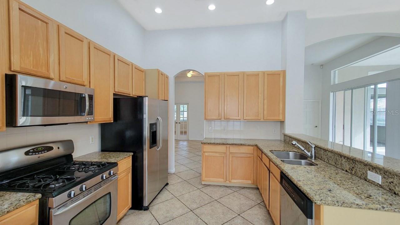 Image 11 of 23 For 6836 Bay Hill Drive