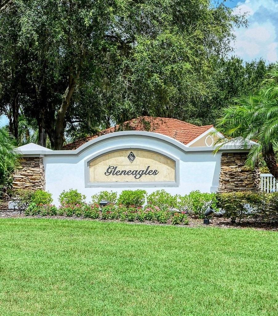Image 21 of 23 For 6836 Bay Hill Drive