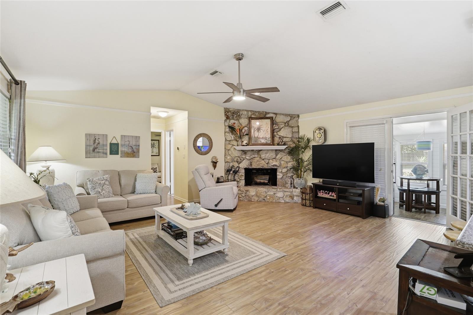 Image 13 of 46 For 710 77th Terrace