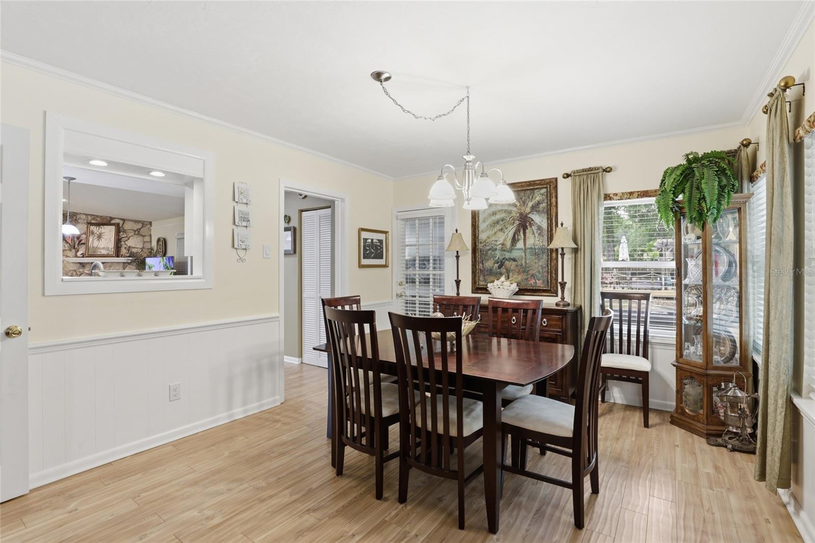 Image 9 of 46 For 710 77th Terrace