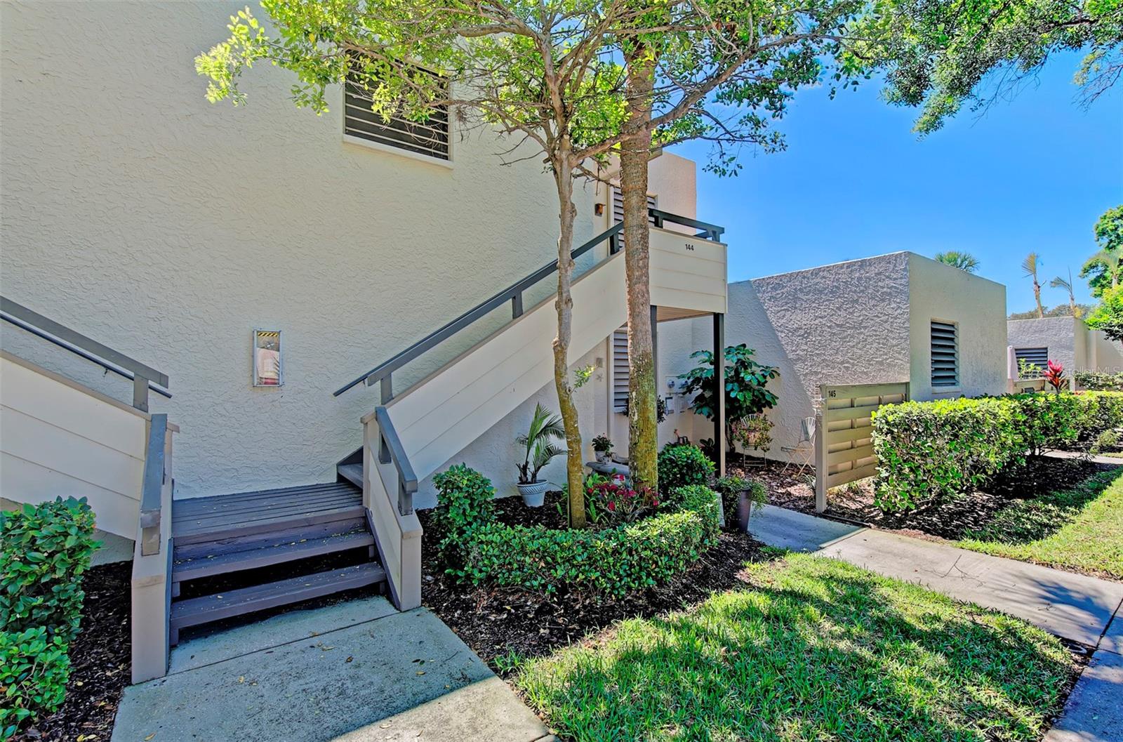 Image 2 of 32 For 144 Pinehurst Drive 144