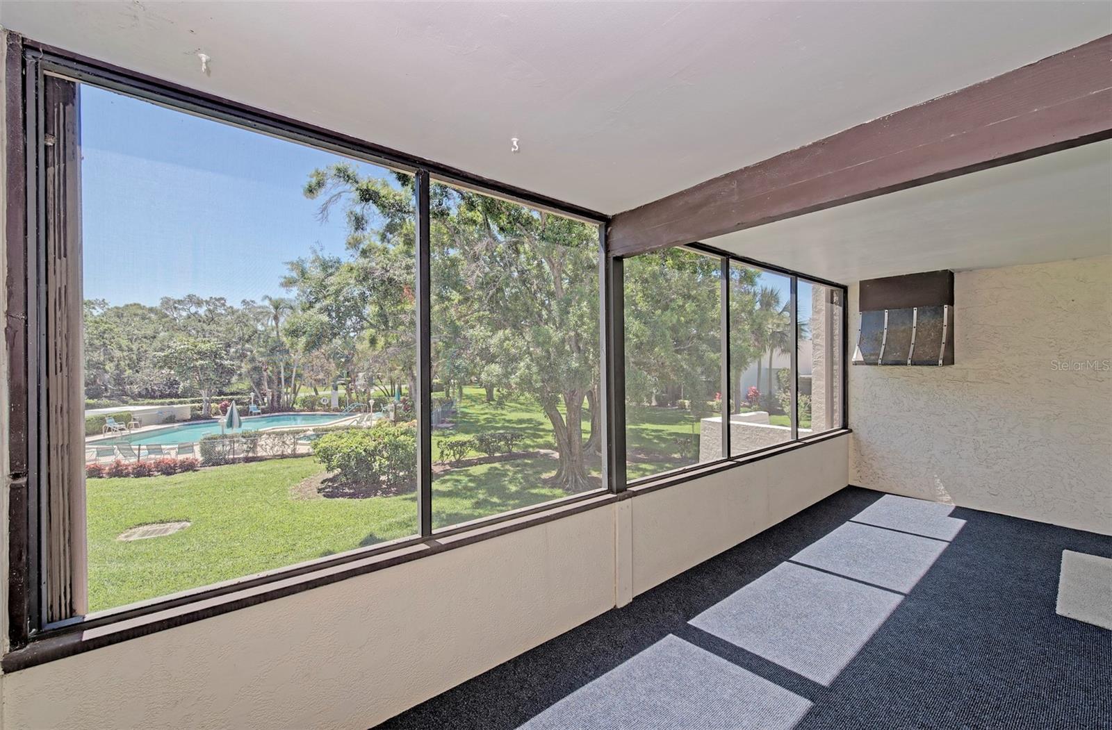 Image 21 of 32 For 144 Pinehurst Drive 144