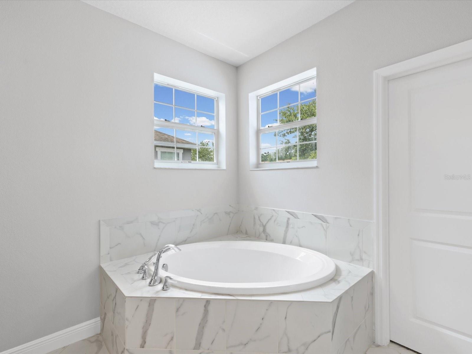 Image 17 of 51 For 7105 Park Tree Drive