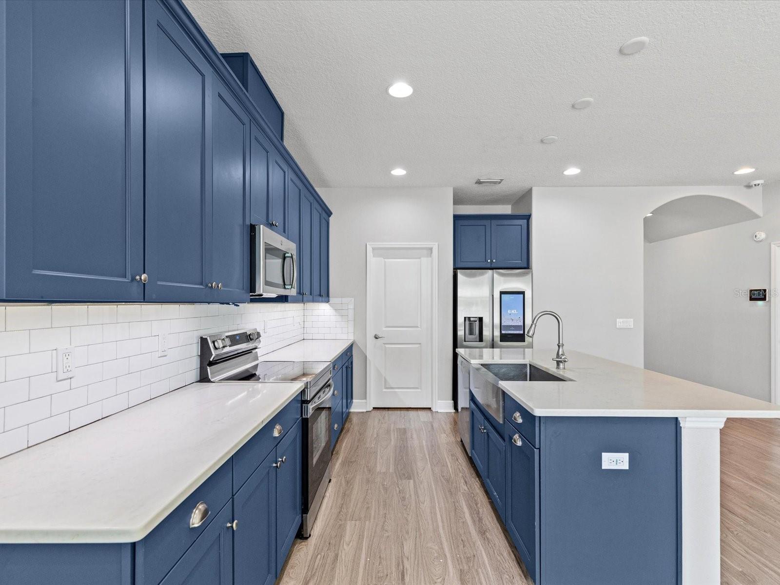 Image 2 of 51 For 7105 Park Tree Drive