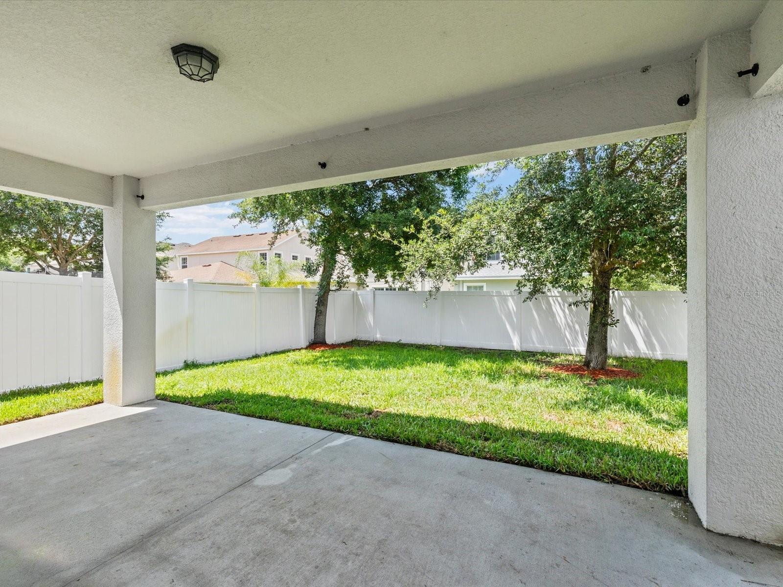 Image 27 of 51 For 7105 Park Tree Drive