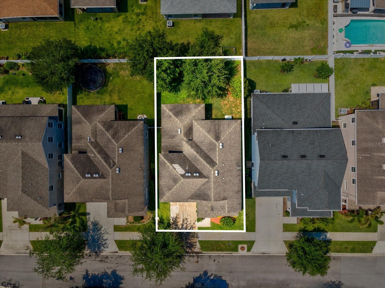 Image 33 of 51 For 7105 Park Tree Drive