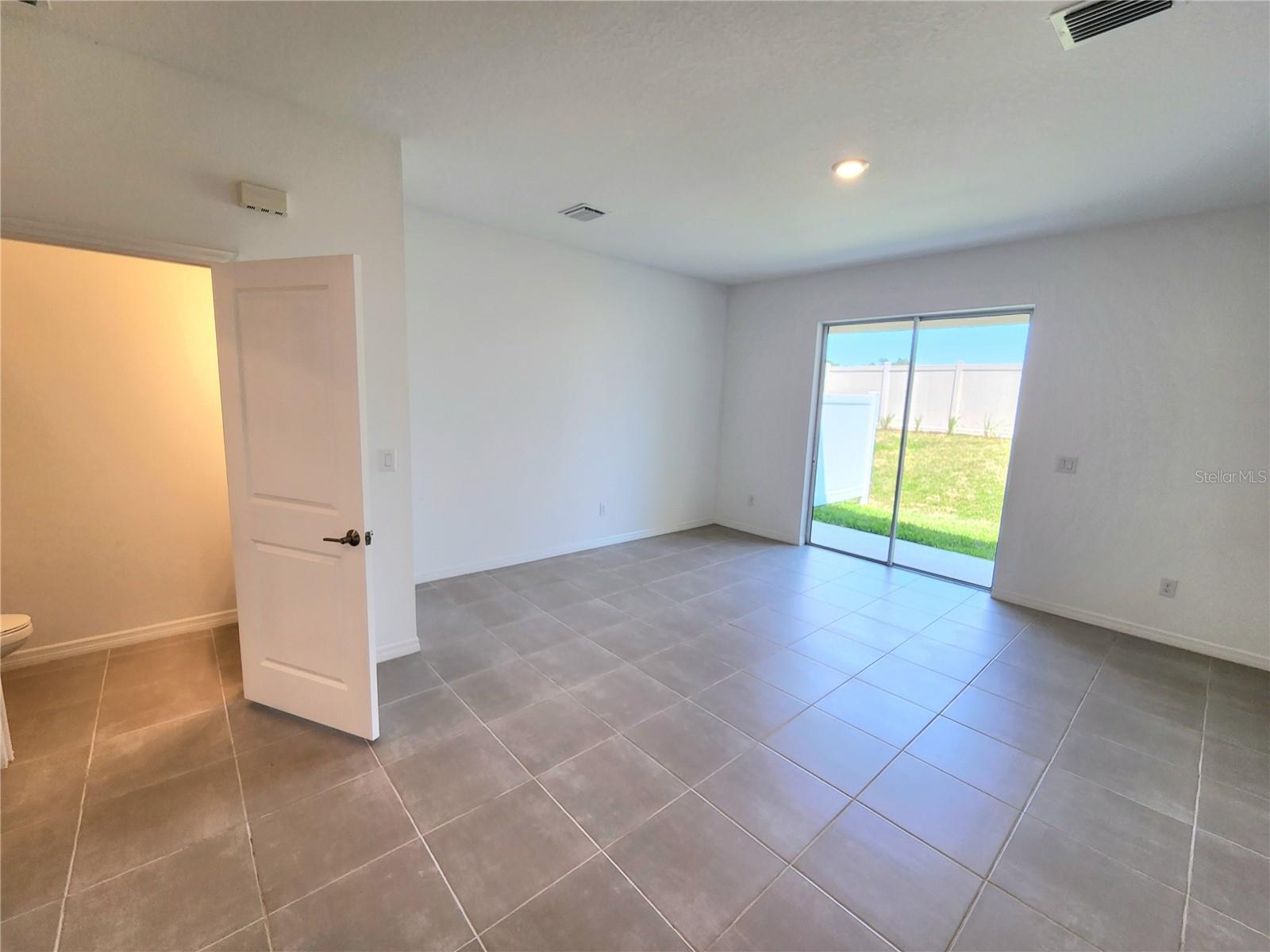 Image 8 of 23 For 11708 Stonesmith Crossing