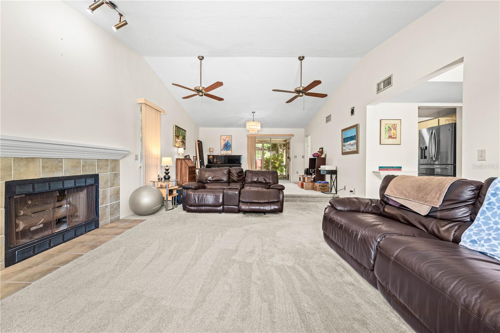 Image 11 of 57 For 4424 Meadow Creek Circle