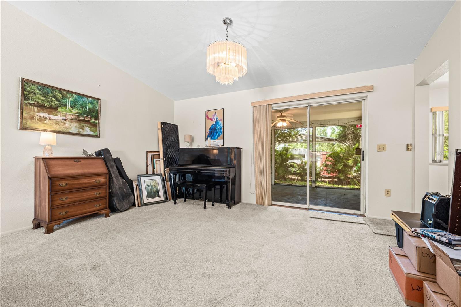 Image 12 of 57 For 4424 Meadow Creek Circle