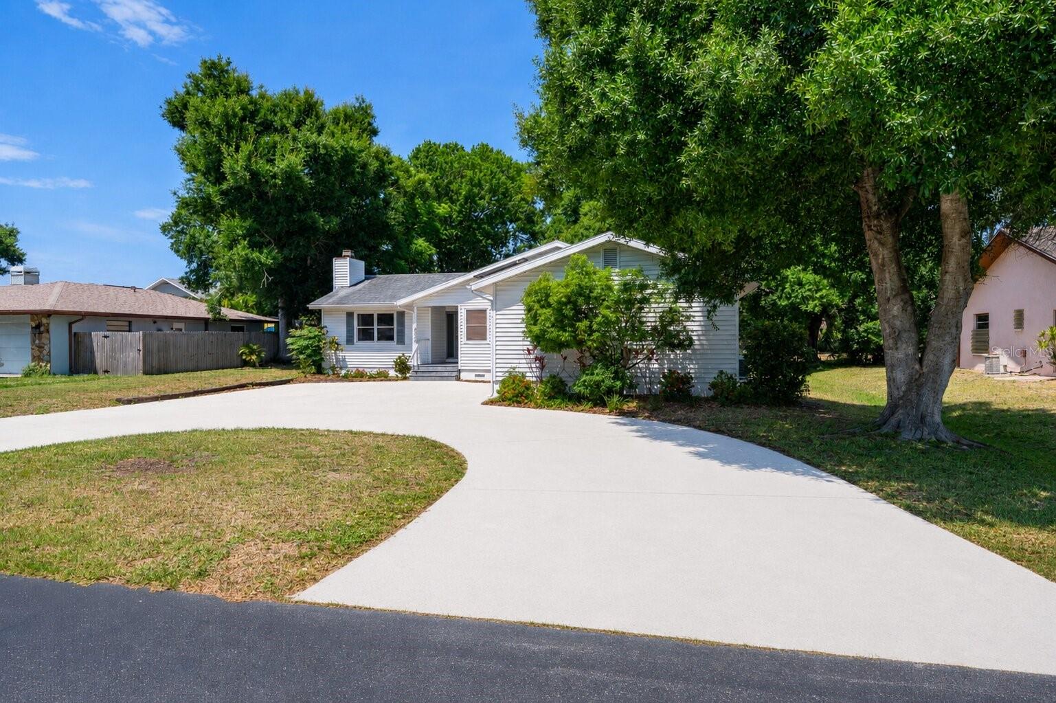 Image 2 of 57 For 4424 Meadow Creek Circle