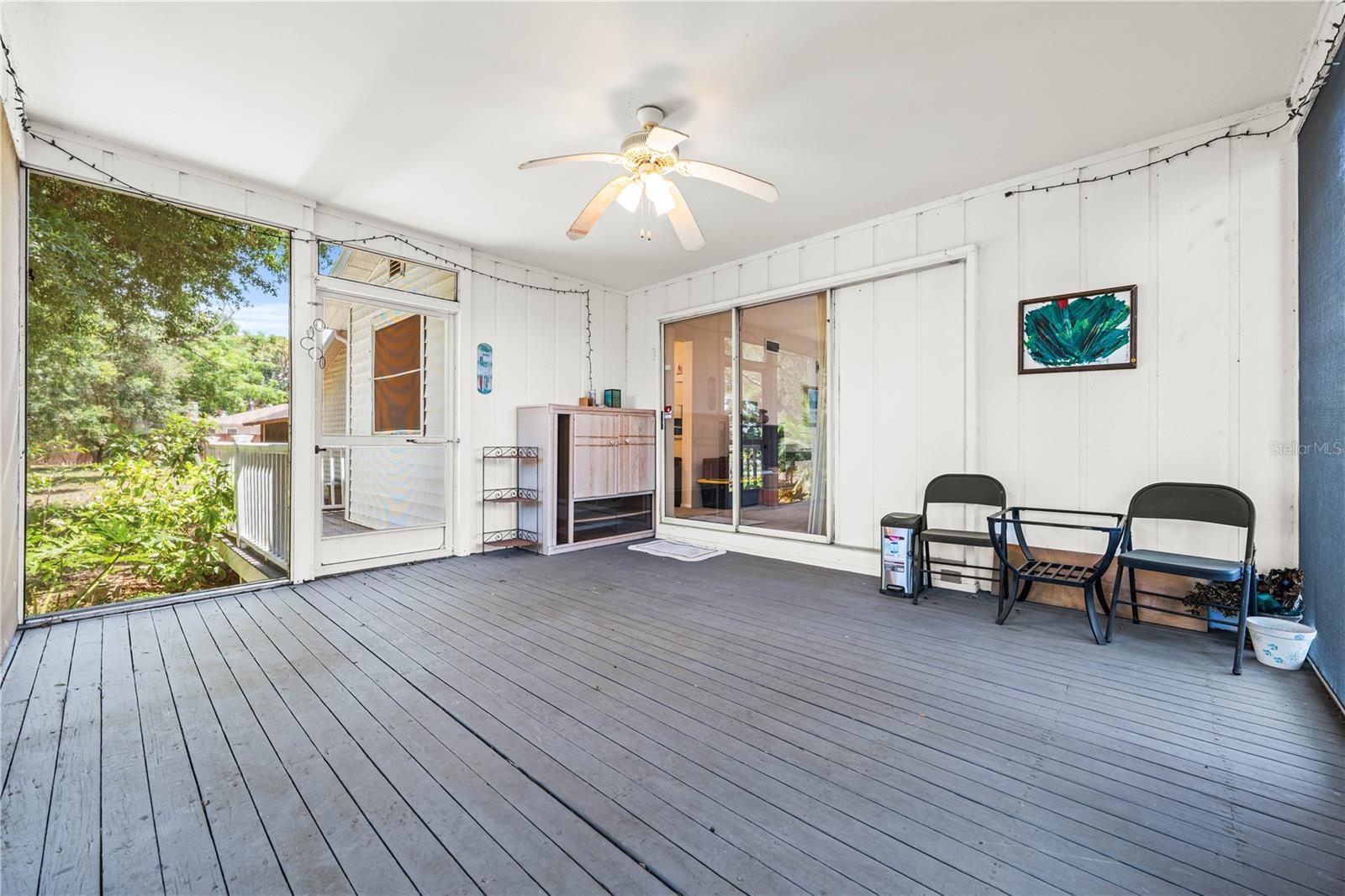 Image 33 of 57 For 4424 Meadow Creek Circle