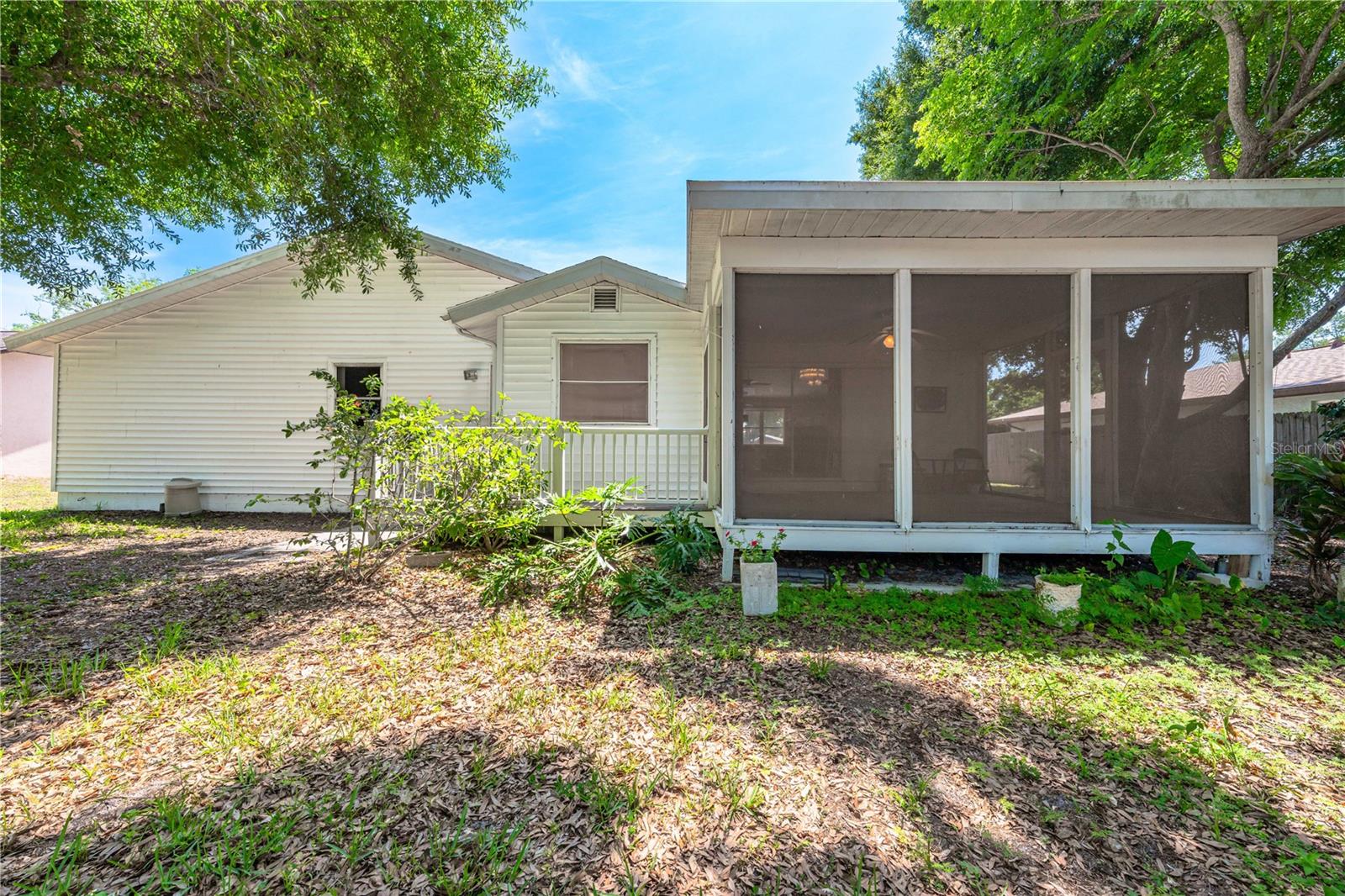 Image 36 of 57 For 4424 Meadow Creek Circle