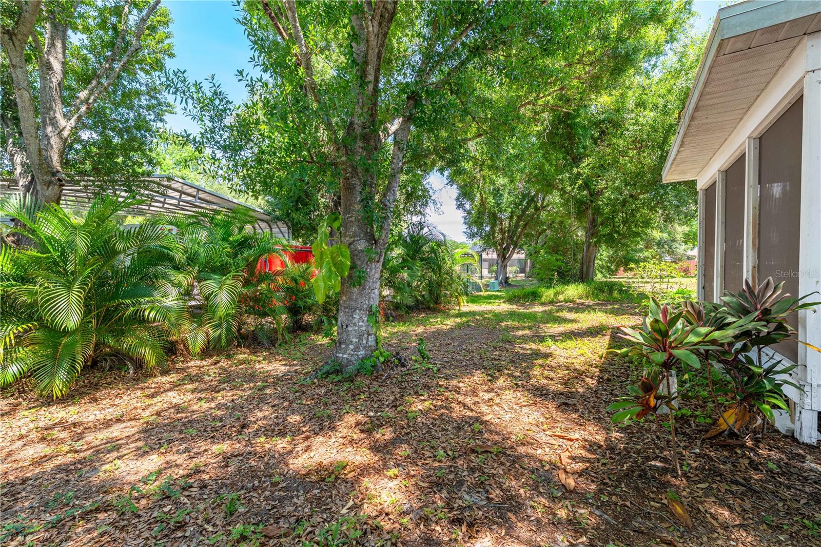 Image 39 of 57 For 4424 Meadow Creek Circle